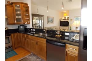 1950 Presidential Way, West Palm Beach, FL 33401, Sold 01/18/22