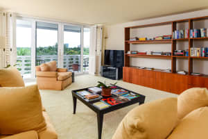 130 Sunrise Ave, Palm Beach, FL 33480, Sold 01/28/22