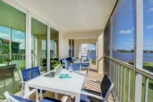 109 Half Moon Cir APT C2, Hypoluxo, FL 33462, Sold 12/10/21