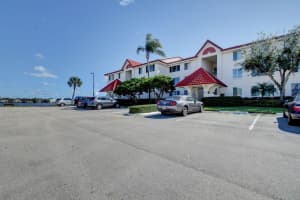 109 Half Moon Cir APT C2, Hypoluxo, FL 33462, Sold 12/10/21