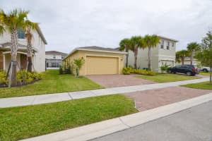 1963 NW Cataluna Cir, Port St. Lucie, FL 34986, Sold 04/14/22