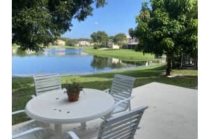 426 Woodview Cir, Palm Beach Gardens, FL 33418, Sold 01/14/22