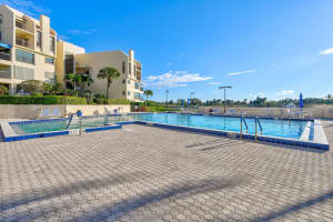 364 Golfview Rd, North Palm Beach, FL 33408, Sold 11/05/21