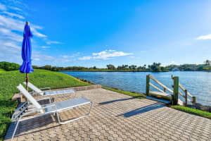 364 Golfview Rd, North Palm Beach, FL 33408, Sold 11/05/21