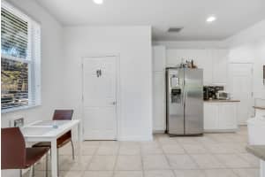 1046 Pinewood Lake Ct, Greenacres, FL 33415, Sold 01/27/22