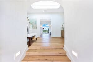 576 Island Dr, Palm Beach, FL 33480, Sold 05/12/22