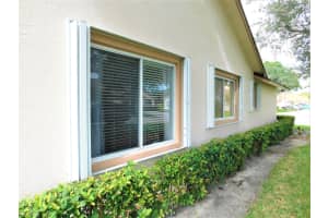 158 Sandy Ln, Royal Palm Beach, FL 33411, Sold 02/04/22