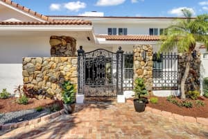 937 Fern Dr, Delray Beach, FL 33483, Sold 12/23/21