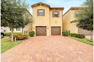 4911 NW 55th Pl, Tamarac, FL 33319, Sold 12/17/21