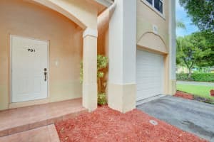 701 Talia Cir, Palm Springs, FL 33461, Sold 12/15/21