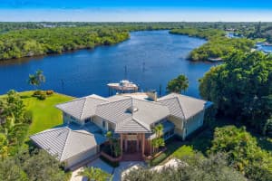 564 SW Thornhill Ln, Palm City, FL 34990, Sold 12/21/21