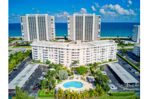 2851 S Ocean Blvd #4d, Boca Raton, FL 33432, Sold 01/13/22
