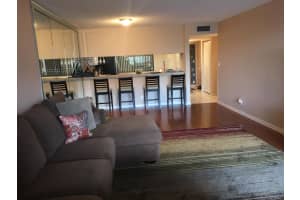 8020 Hampton Blvd, North Lauderdale, FL 33068, Sold 08/08/22