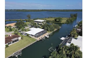 3525 Martha's Ln, Vero Beach, FL 32967, Sold 12/15/21