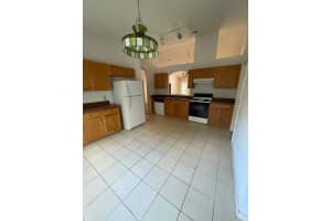 92 Point Pleasant Dr, Palm Coast, FL 32164, Sold 12/13/21