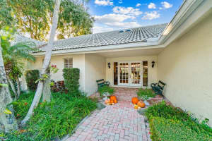 2863 Banyan Blvd Cir NW, Boca Raton, FL 33431, Sold 03/21/22