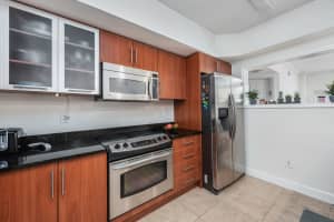 600 S Dixie Hwy #734, West Palm Beach, FL 33401, Sold 01/14/22