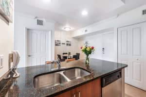 600 S Dixie Hwy #734, West Palm Beach, FL 33401, Sold 01/14/22