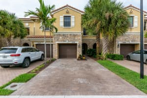 10354 Wellington Parc Dr, Wellington, FL 33449, Sold 12/10/21