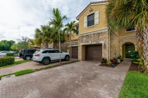 10354 Wellington Parc Dr, Wellington, FL 33449, Sold 12/10/21