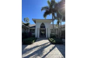 2488 Appaloosa Trail, Wellington, FL 33414, Sold 03/31/22