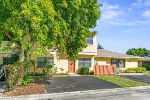 5271 Tennis Ln, Delray Beach, FL 33484, Sold 12/28/21