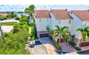 150 Ocean Cay Way, Hypoluxo, FL 33462, Sold 01/12/22