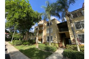 110 Yacht Club Way, Hypoluxo, FL 33462, Sold 12/15/21
