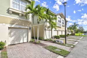 9059 Preston Pl, Tamarac, FL 33321, Sold 12/20/21