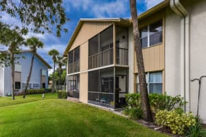 3031 SE Aster Ln, Stuart, FL 34994, Sold 12/03/21