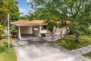 365 NE 28th St, Boca Raton, FL 33431, Sold 12/30/21