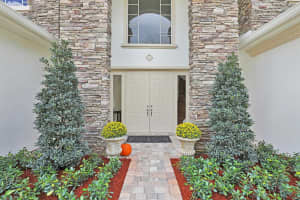 647 Edgebrook Ln, Royal Palm Beach, FL 33411, Sold 02/28/22