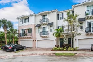 559 NW 35th Pl, Boca Raton, FL 33431, Sold 02/24/22