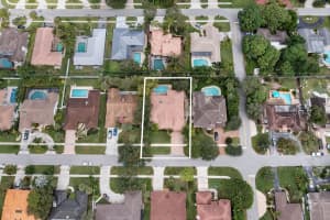 1321 SW 16th St, Boca Raton, FL 33486, Sold 03/07/22