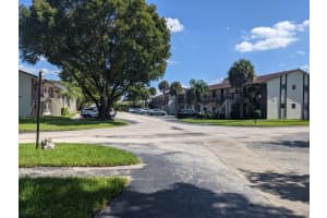 6031 Shaker Wood Cir, Tamarac, FL 33319, Sold 01/05/22