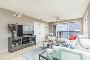 3901 S Flagler Dr, West Palm Beach, FL 33405, Sold 01/03/22