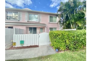 231 Foxtail Dr, Greenacres, FL 33415, Sold 12/15/21