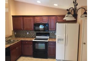 7826 Aztec Ct, Lake Worth, FL 33463, Sold 01/13/22