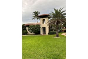 200 S Ocean Blvd, Delray Beach, FL 33483, Sold 12/10/21