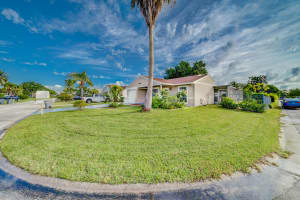 8288 Barnyard Way, Boca Raton, FL 33433, Sold 12/23/21