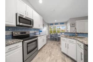 3371 SW Islesworth Cir, Palm City, FL 34990, Sold 01/07/22