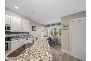 3371 SW Islesworth Cir, Palm City, FL 34990, Sold 01/07/22