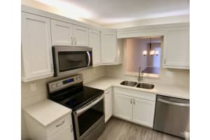 3131 SE Aster Ln, Stuart, FL 34994, Sold 12/23/21