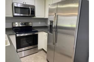 5356 SE Jennings Ln, Stuart, FL 34997, Sold 02/25/22