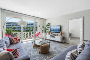 2760 S Ocean Blvd, Palm Beach, FL 33480, Sold 04/08/22