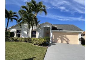 1077 Salmon Isle, Greenacres, FL 33413, Sold 02/15/22