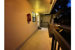 6820 Palmetto Cir S, Boca Raton, FL 33433, Sold 01/21/22