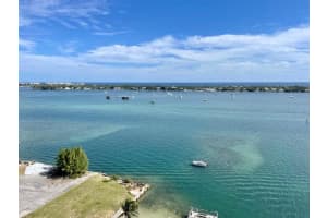 5600 N Flagler Dr, West Palm Beach, FL 33407, Sold 01/07/22