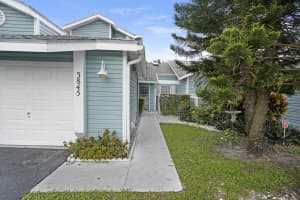 3845 Island Club Cir E, Lake Worth, FL 33462, Sold 12/15/21