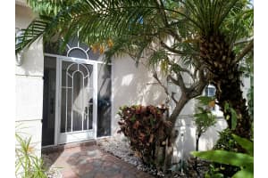 5855 Royal Isles Blvd, Boynton Beach, FL 33437, Sold 05/06/22